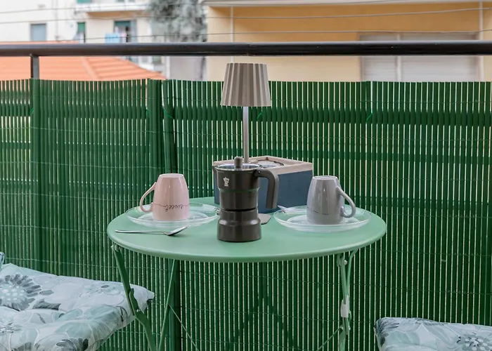 H11 Casa Alice Monolocale - Lejlighed Sanremo